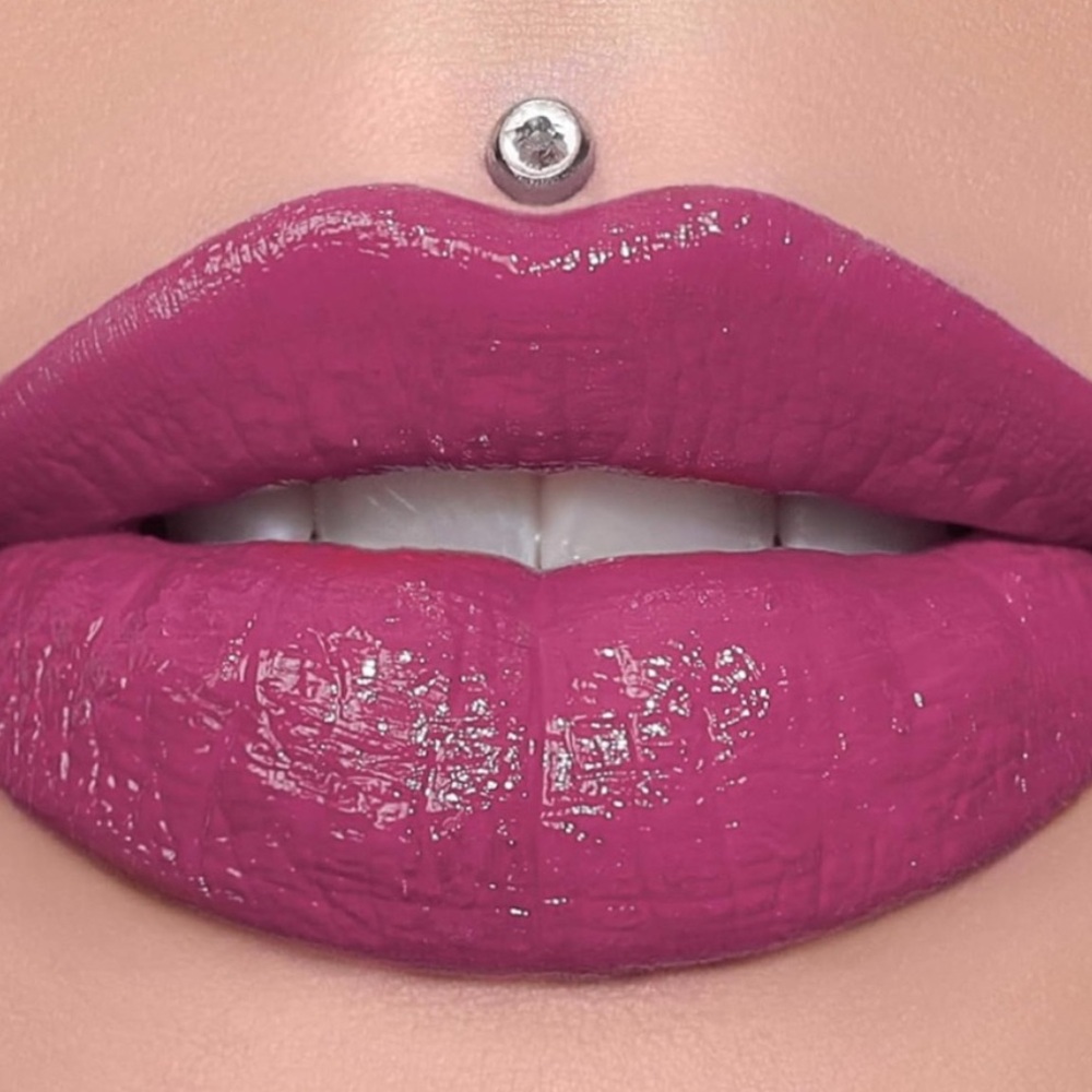 Jeffree Star Supreme Gloss More Than Friends NWT